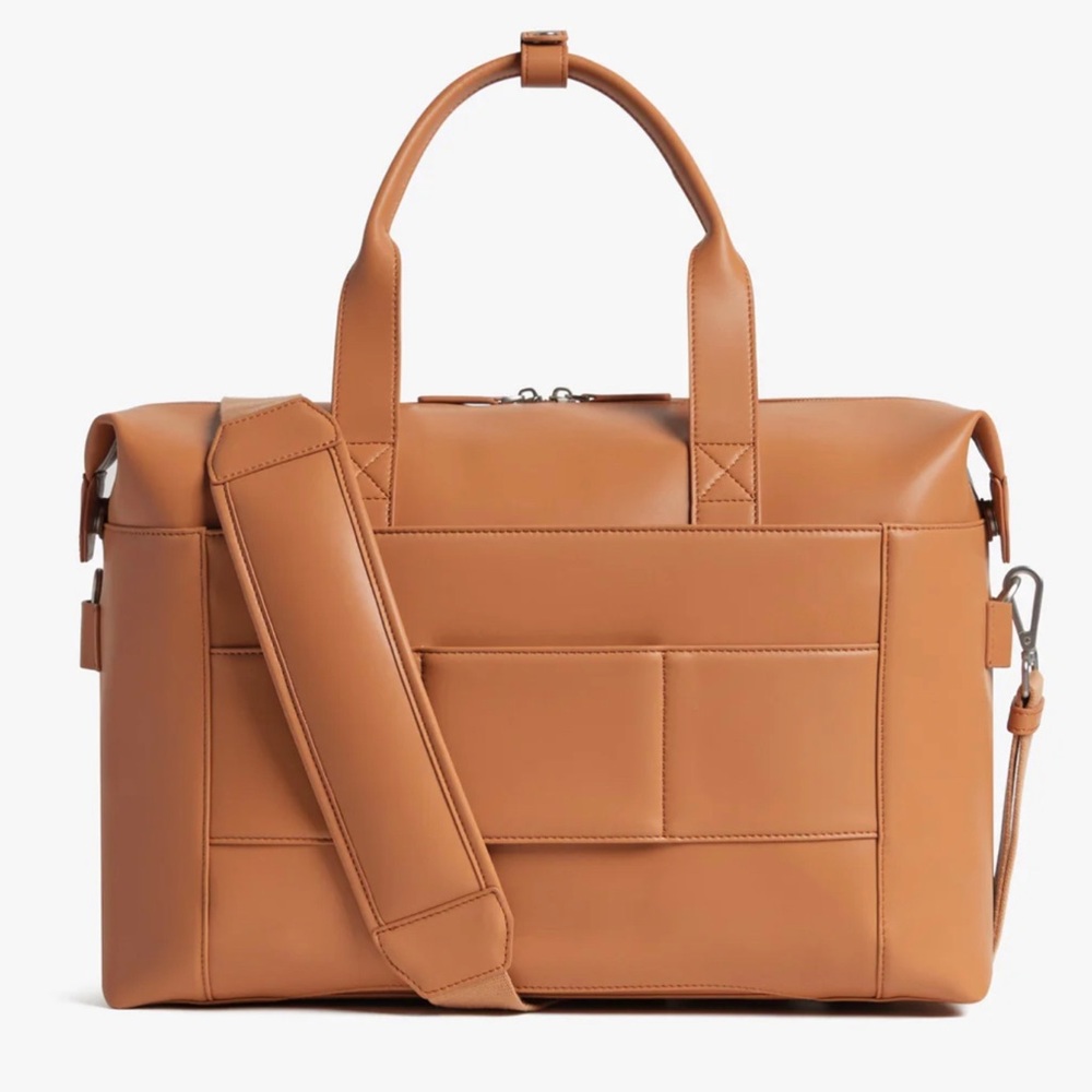 Like New MONOS Metro Duffel Vegan Leather Saddle Tan Used 1x - Picture 4 of 16